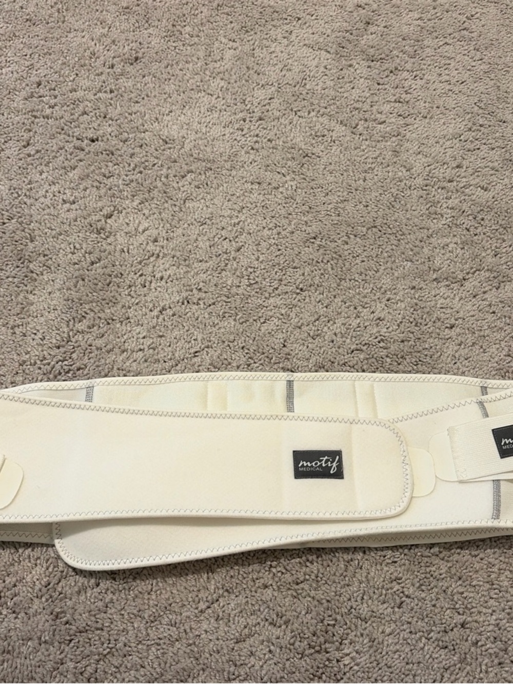 Motif medical pregnancy support band, size large